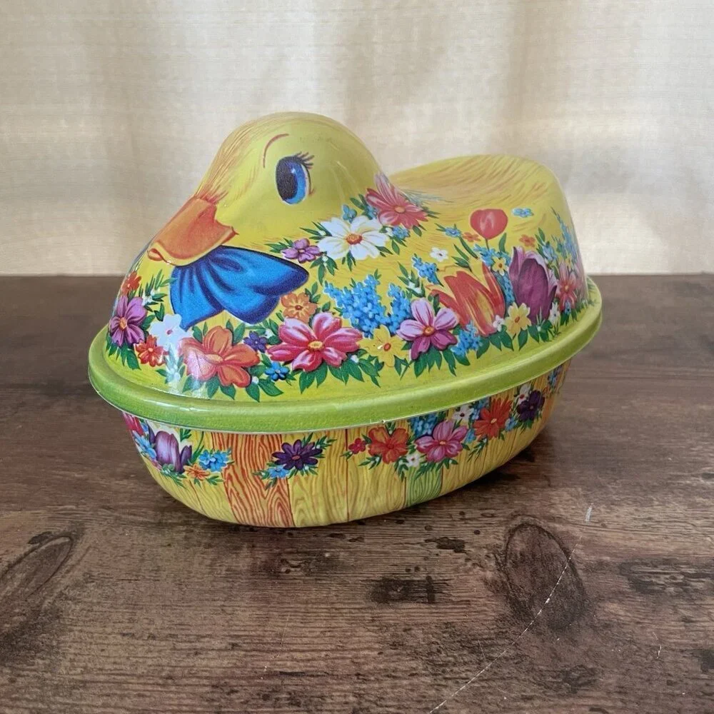 Vintage Ullman Easter Candy Container Duck on Nest Yellow Floral Molded Plastic